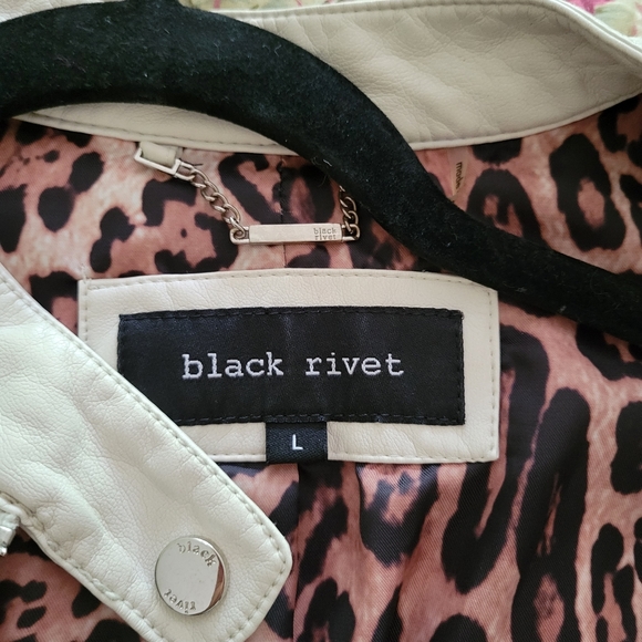 Cream colored Leather coat - Picture 7 of 7